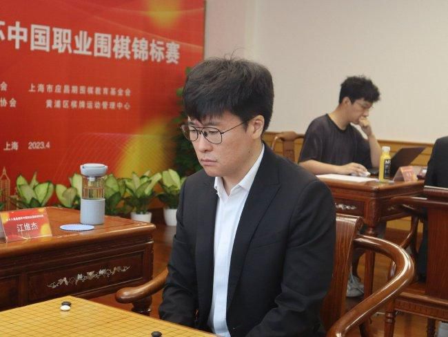 亚洲三区精品